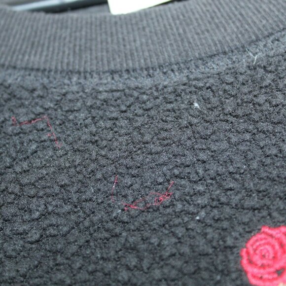 PINK Victoria's Secret Black Rose Embroidered Sweater Size Medium - Picture 4 of 7